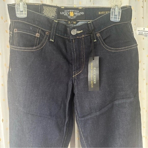 Lucky Brand NWT Easy Rider Mid Rise Relaxed Fit Dark Wash Bootleg Jeans 2/ 26 - Picture 3 of 6